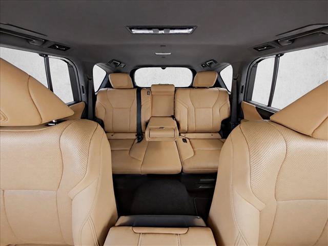 Used 2025 Lexus LX 700h Luxury AWD/4WD image 22