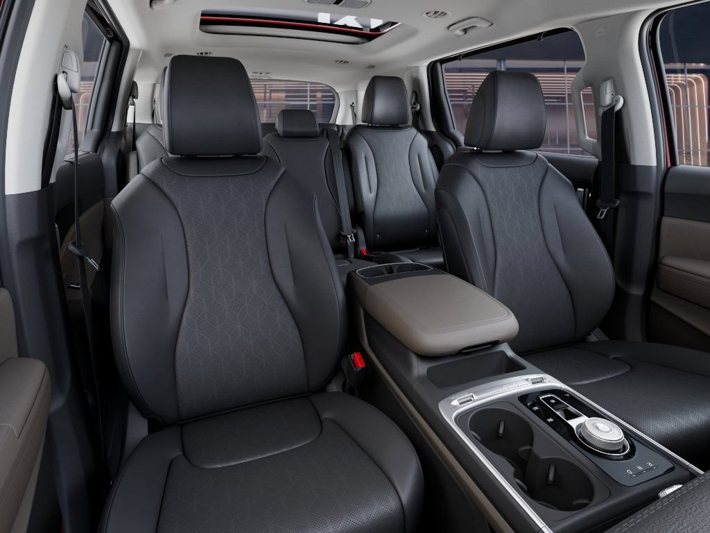 New 2026 Kia Carnival SX FWD image 17