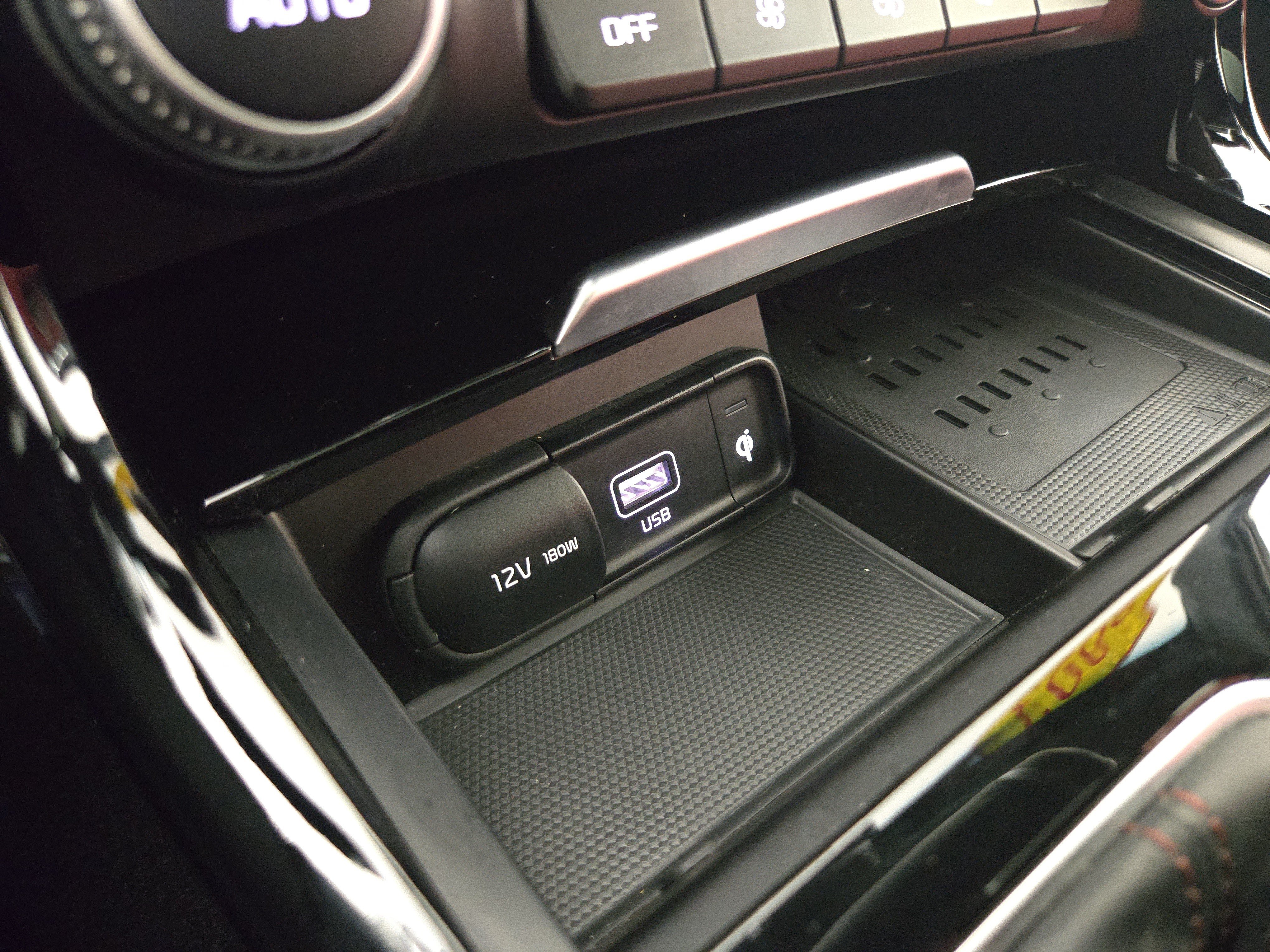 Used 2023 Kia Stinger GT-Line w/ Sun & Sound Package AWD/4WD image 27