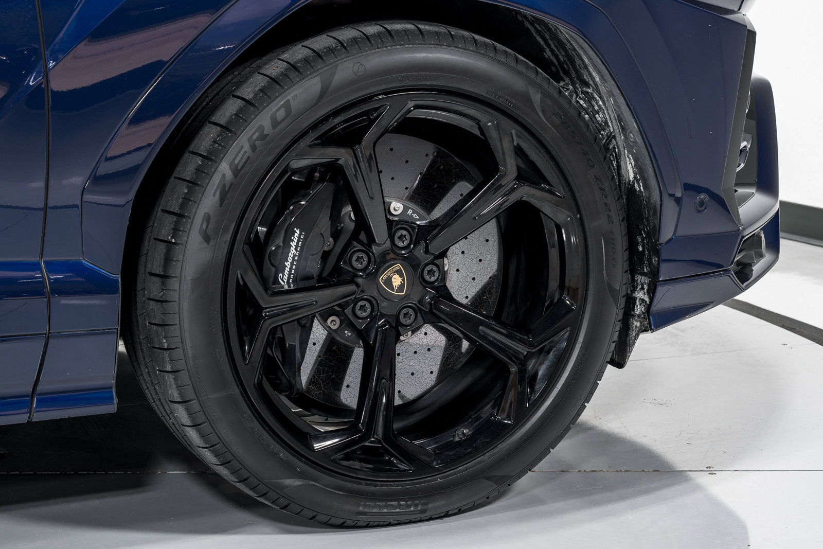 Used 2021 Lamborghini Urus AWD/4WD image 51