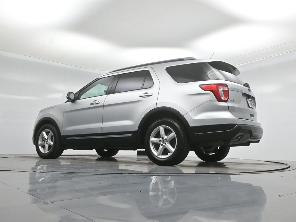 Certified 2018 Ford Explorer XLT w/ Equipment Group 202A image 51