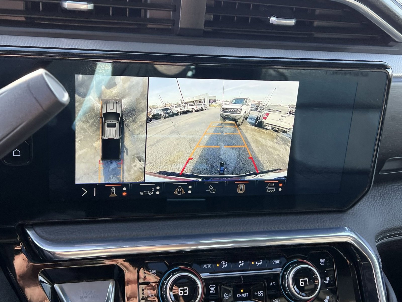 Used 2024 GMC Sierra 3500 Denali w/ Denali Reserve Package image 19