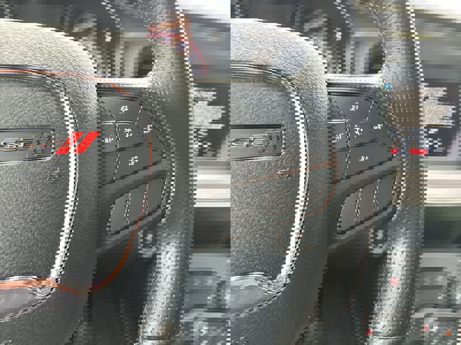 Used 2023 Dodge Challenger SXT w/ Blacktop Package image 9