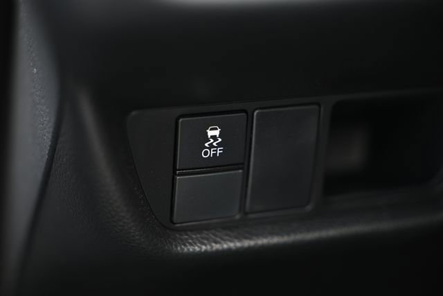 Certified 2025 Honda HR-V Sport image 19