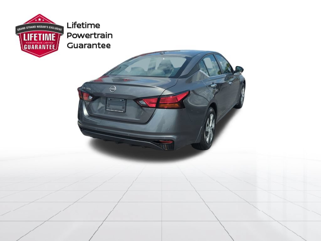 Certified 2025 Nissan Altima 2.5 S FWD image 4