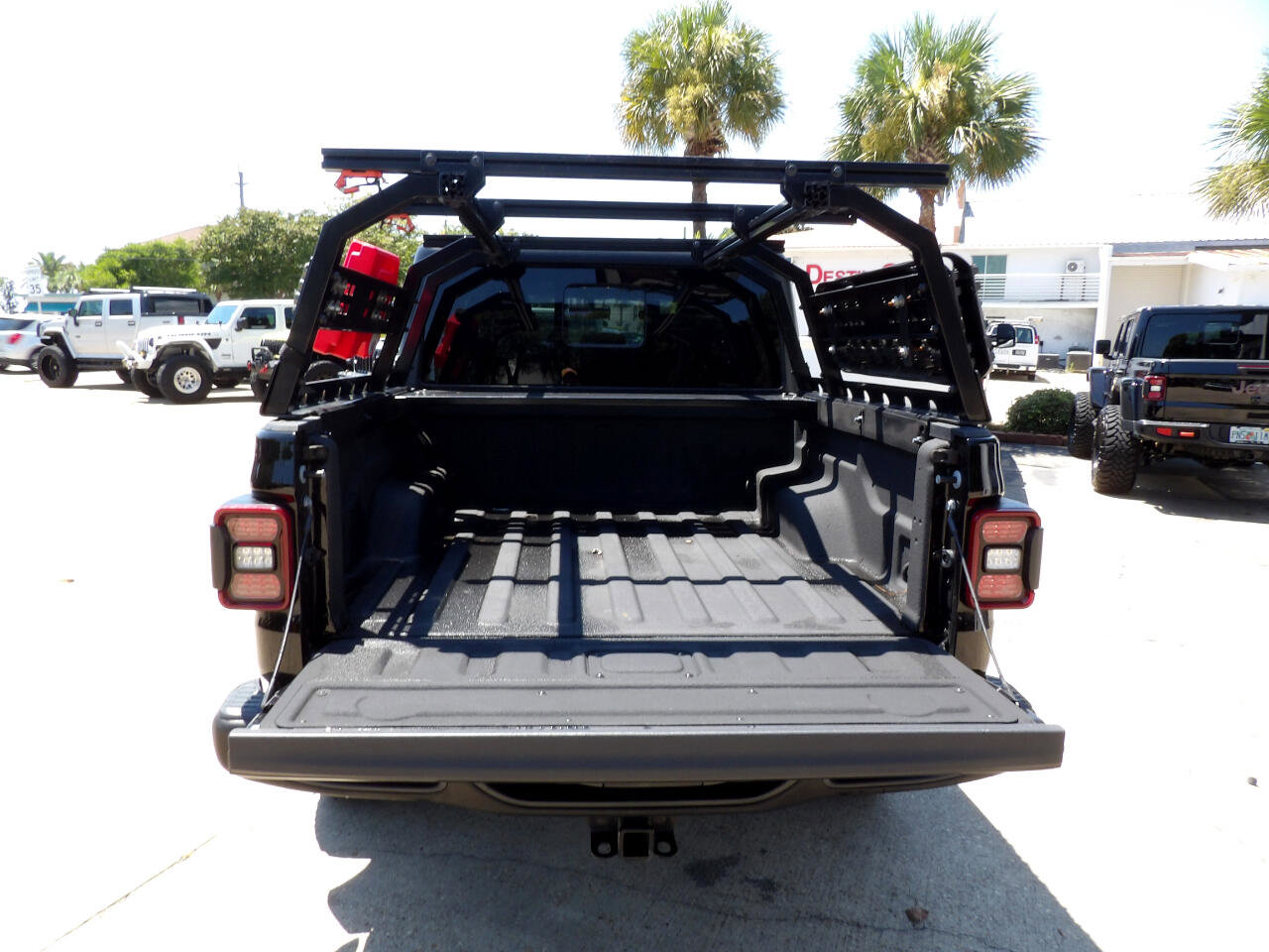 Used 2023 Jeep Gladiator Rubicon w/ LED Lighting Group image 13