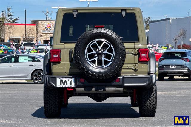 Used 2025 Jeep Wrangler Rubicon w/ Safety Group image 5