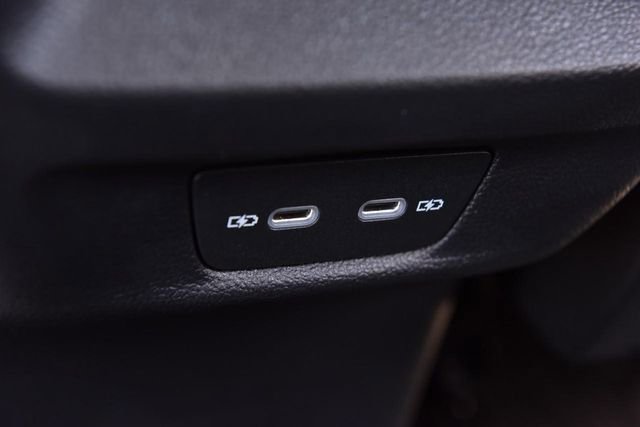 New 2026 Volkswagen Tiguan SE image 23