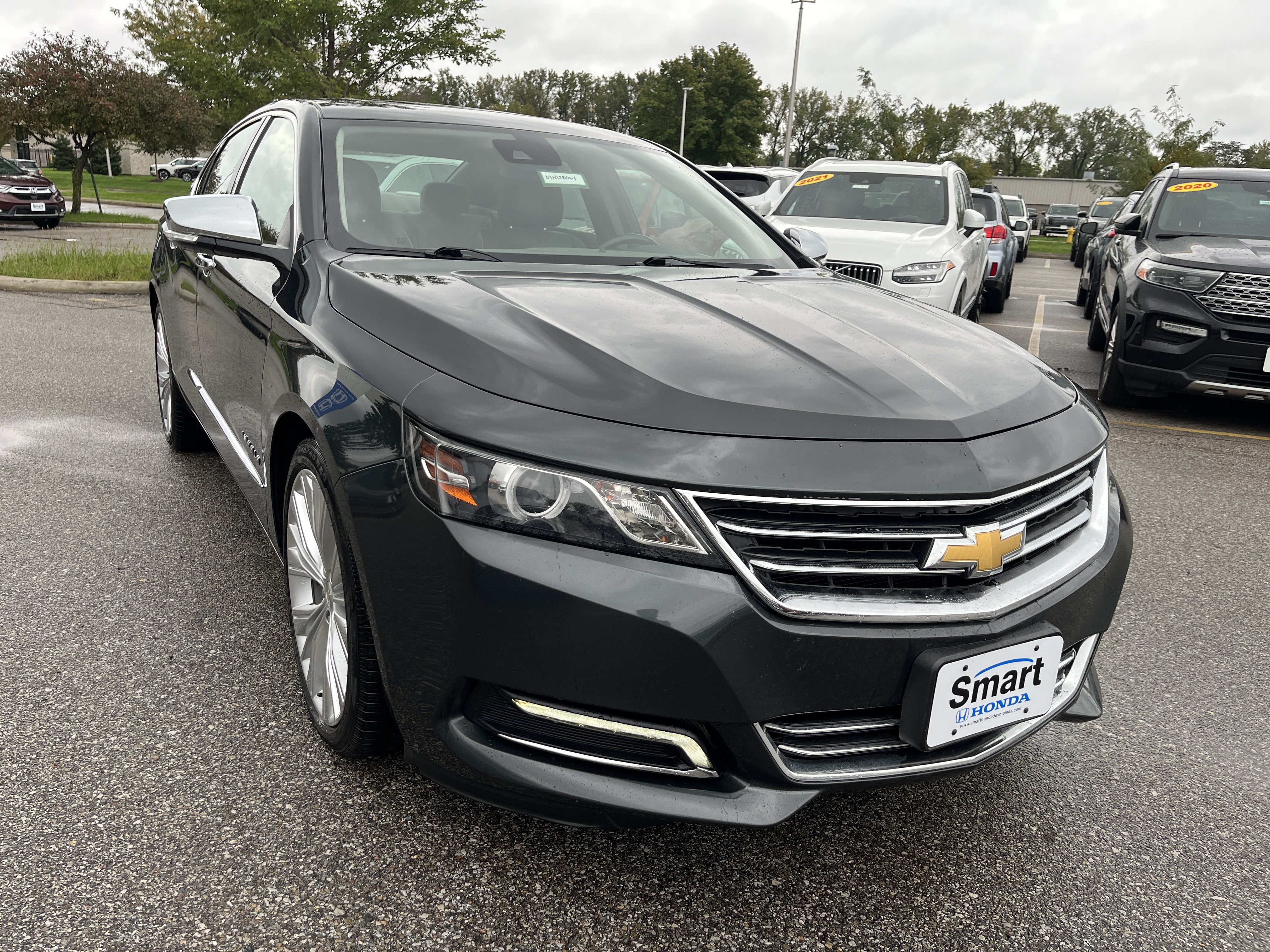 Used 2015 Chevrolet Impala LTZ FWD image 3