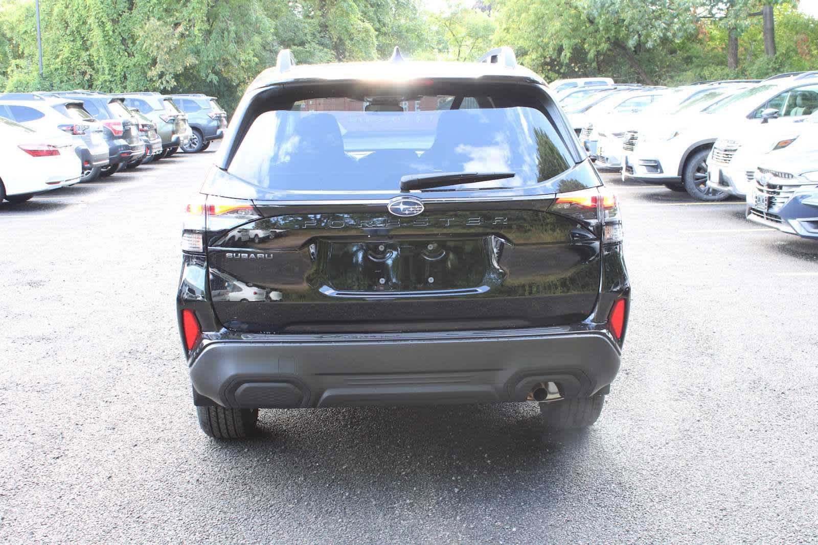 Certified 2025 Subaru Forester Premium image 10