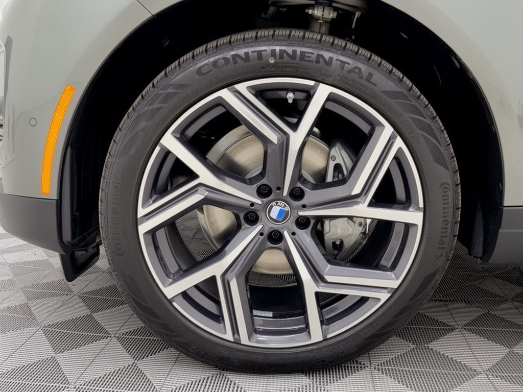 New 2027 BMW X5 xDrive40i AWD/4WD image 13