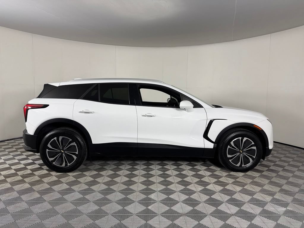 Used 2024 Chevrolet Blazer EV LT AWD/4WD image 7