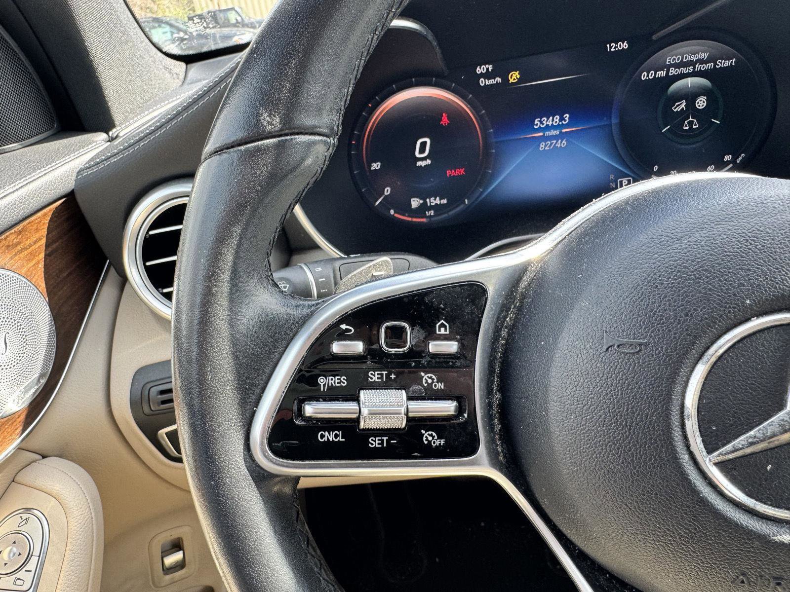 Used 2020 Mercedes-Benz GLC 300 4MATIC Coupe image 10