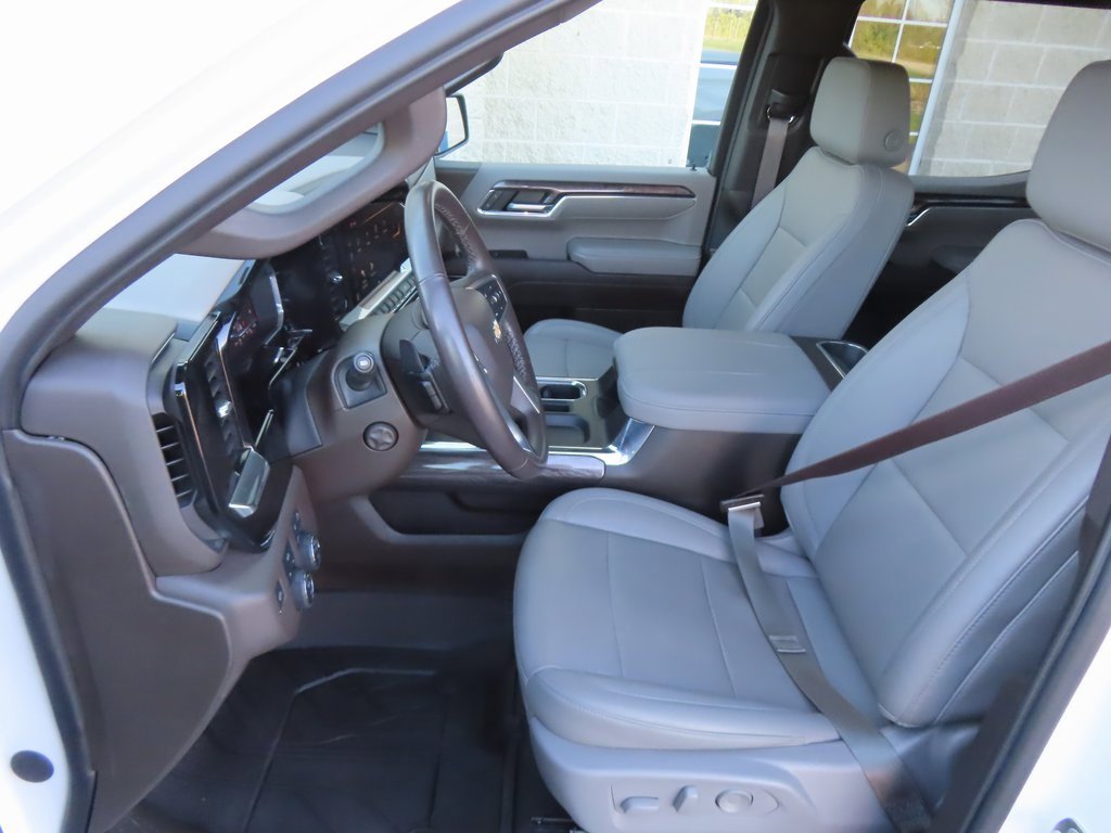 Used 2023 Chevrolet Silverado 1500 LTZ w/ LTZ Convenience Package II image 24