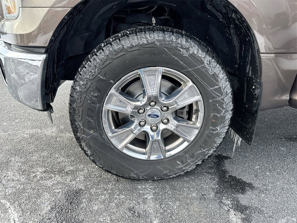 Used 2016 Ford F150 XLT w/ Equipment Group 302A Luxury image 26