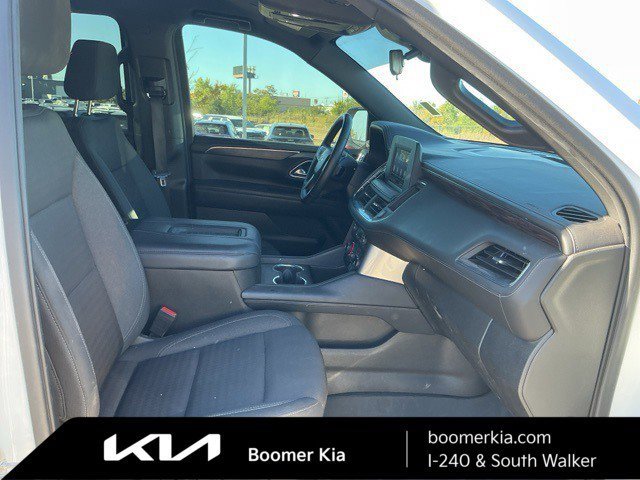 Used 2023 Chevrolet Suburban LS w/ Driver Alert Package image 11