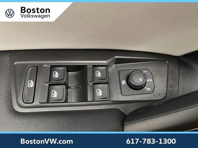 Certified 2024 Volkswagen Tiguan S image 28