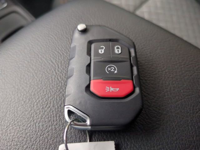 New 2026 Jeep Gladiator Mojave image 28