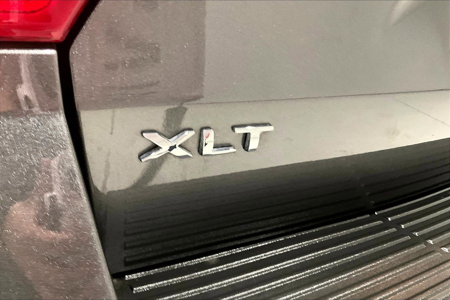 Used 2021 Ford Expedition XLT AWD/4WD image 25