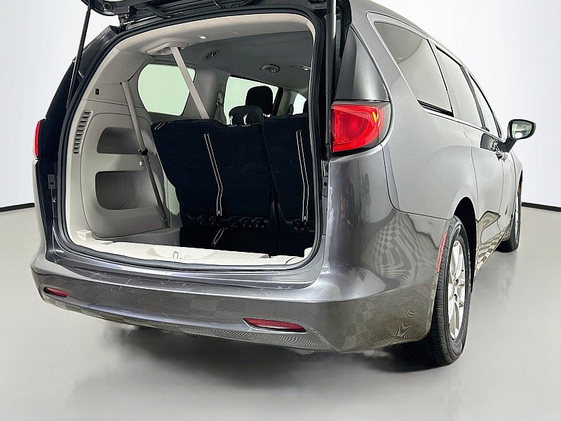 Used 2023 Chrysler Voyager LX FWD image 24