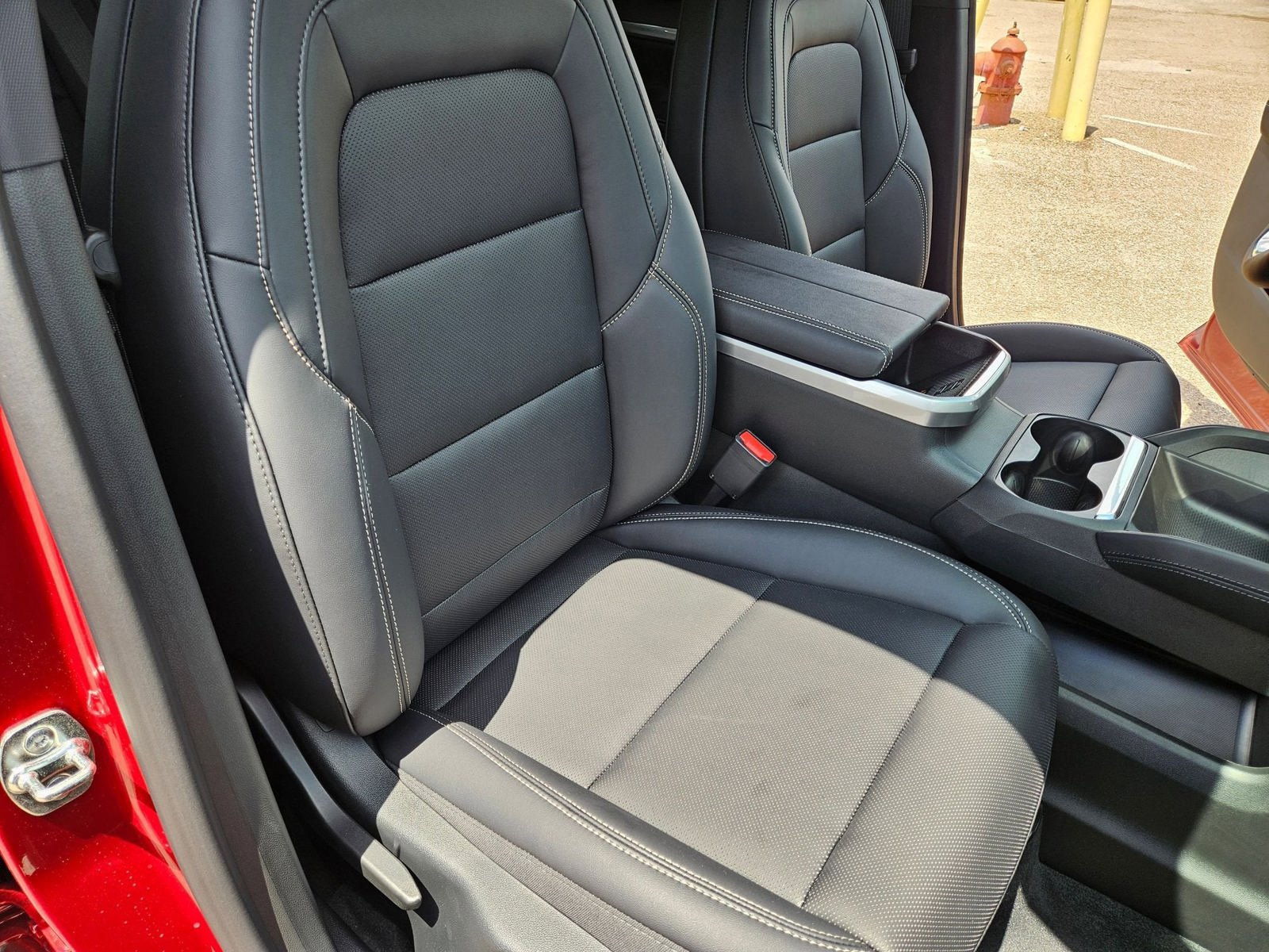 New 2026 GMC Terrain Elevation FWD image 29