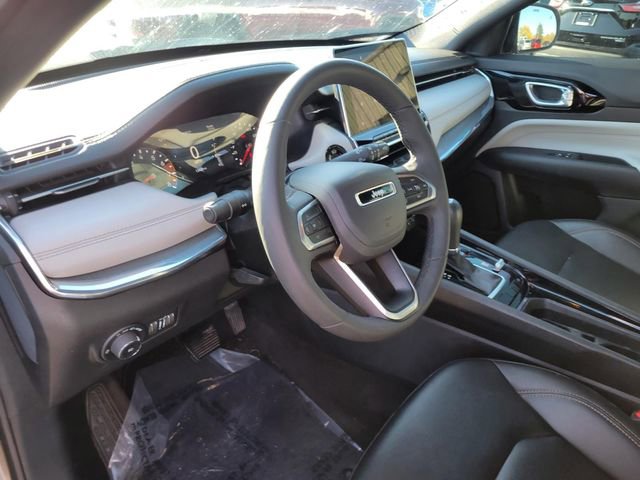 Used 2024 Jeep Compass Limited image 21