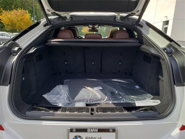 New 2026 BMW X6 xDrive40i image 5