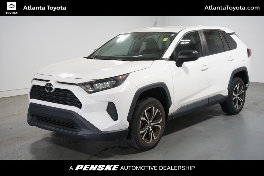 Certified 2022 Toyota RAV4 LE image 1