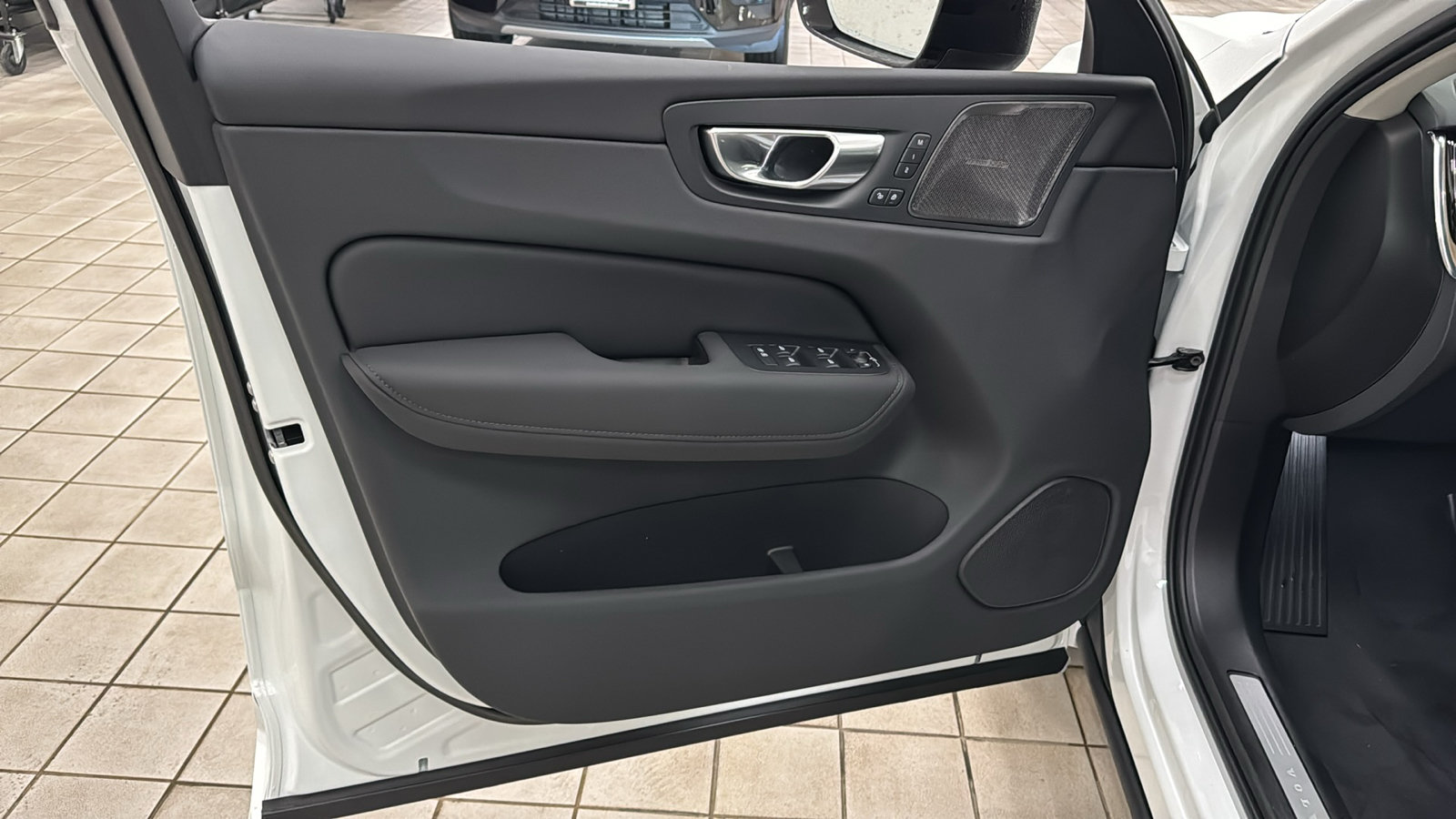 New 2026 Volvo XC60 B5 Plus w/ Climate Package AWD/4WD image 21