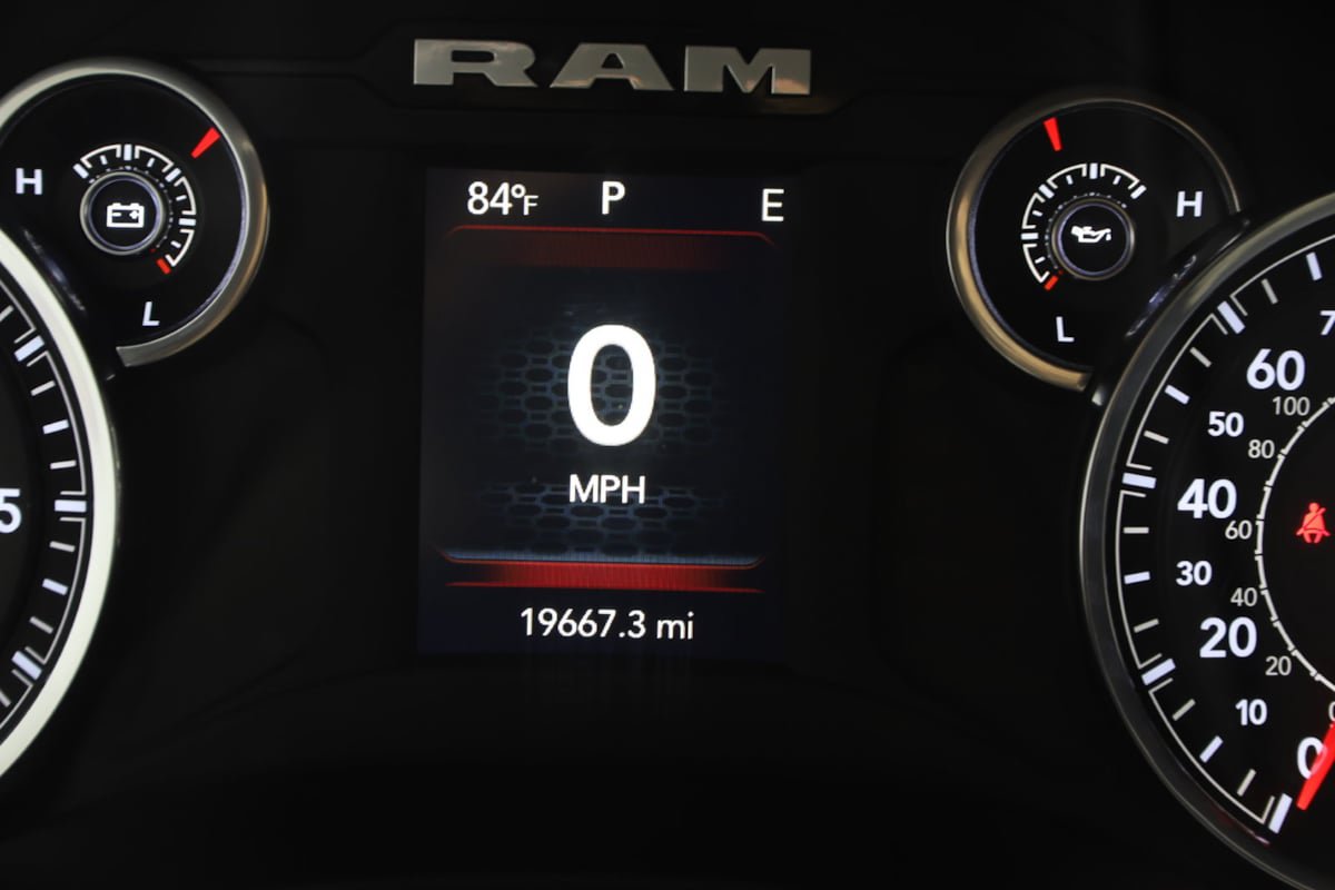 Used 2024 RAM 2500 Big Horn AWD/4WD image 28