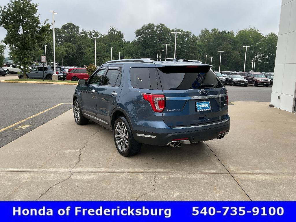 Used 2019 Ford Explorer Platinum AWD/4WD image 3