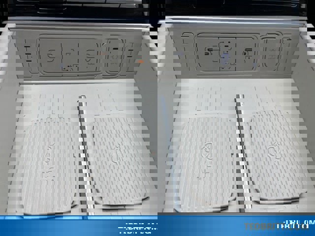 Used 2024 Hyundai Santa Fe Calligraphy image 40