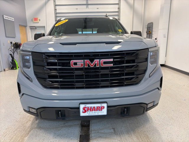 Used 2024 GMC Sierra 1500 Elevation w/ Preferred Package image 4