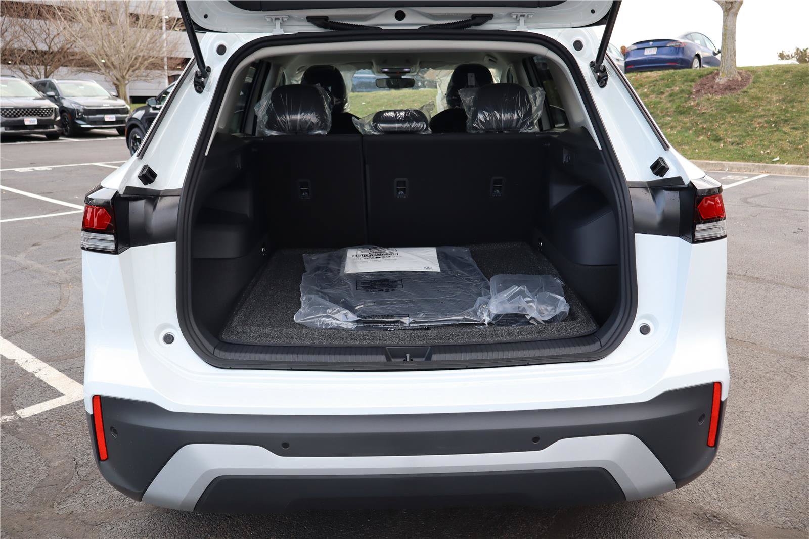 New 2026 Volkswagen Tiguan S AWD/4WD image 5
