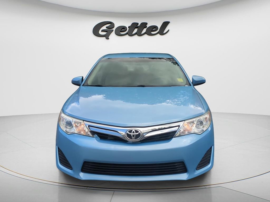 Used 2012 Toyota Camry LE image 16