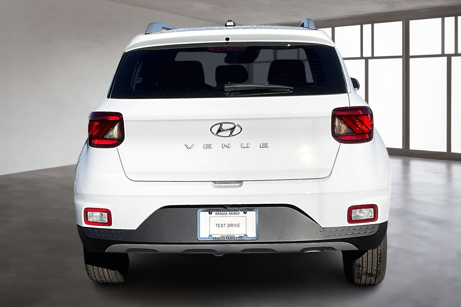New 2026 Hyundai Venue SEL FWD image 4
