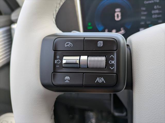 New 2026 Hyundai Santa Fe SE FWD image 18
