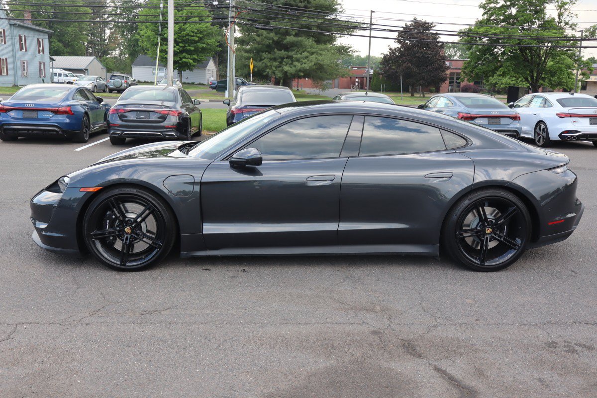 Used 2021 Porsche Taycan 4S w/ Premium Package AWD/4WD image 8