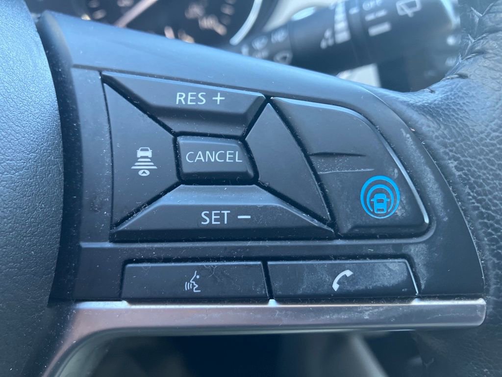 Used 2022 Nissan Rogue Sport SL w/ Premium Package image 18
