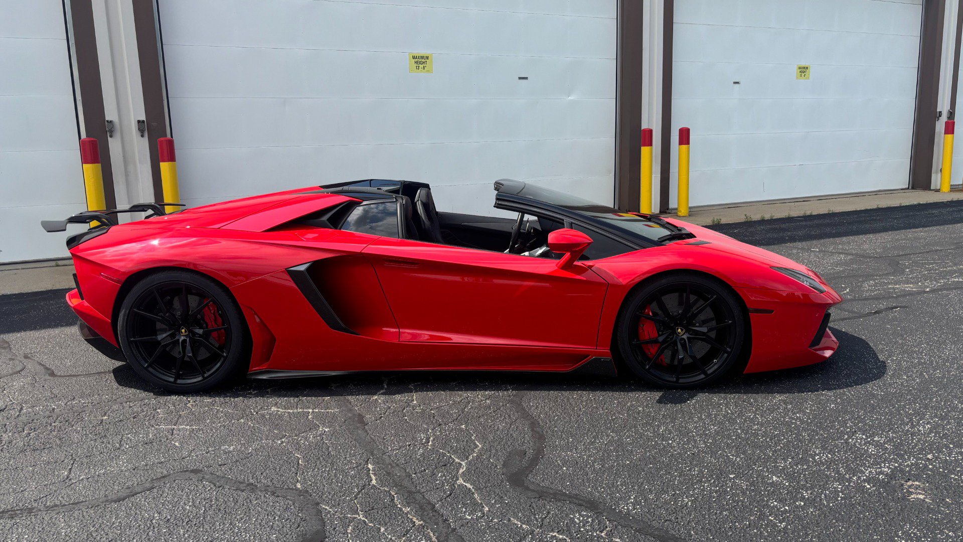 Used 2015 Lamborghini Aventador LP 700-4 AWD/4WD image 5