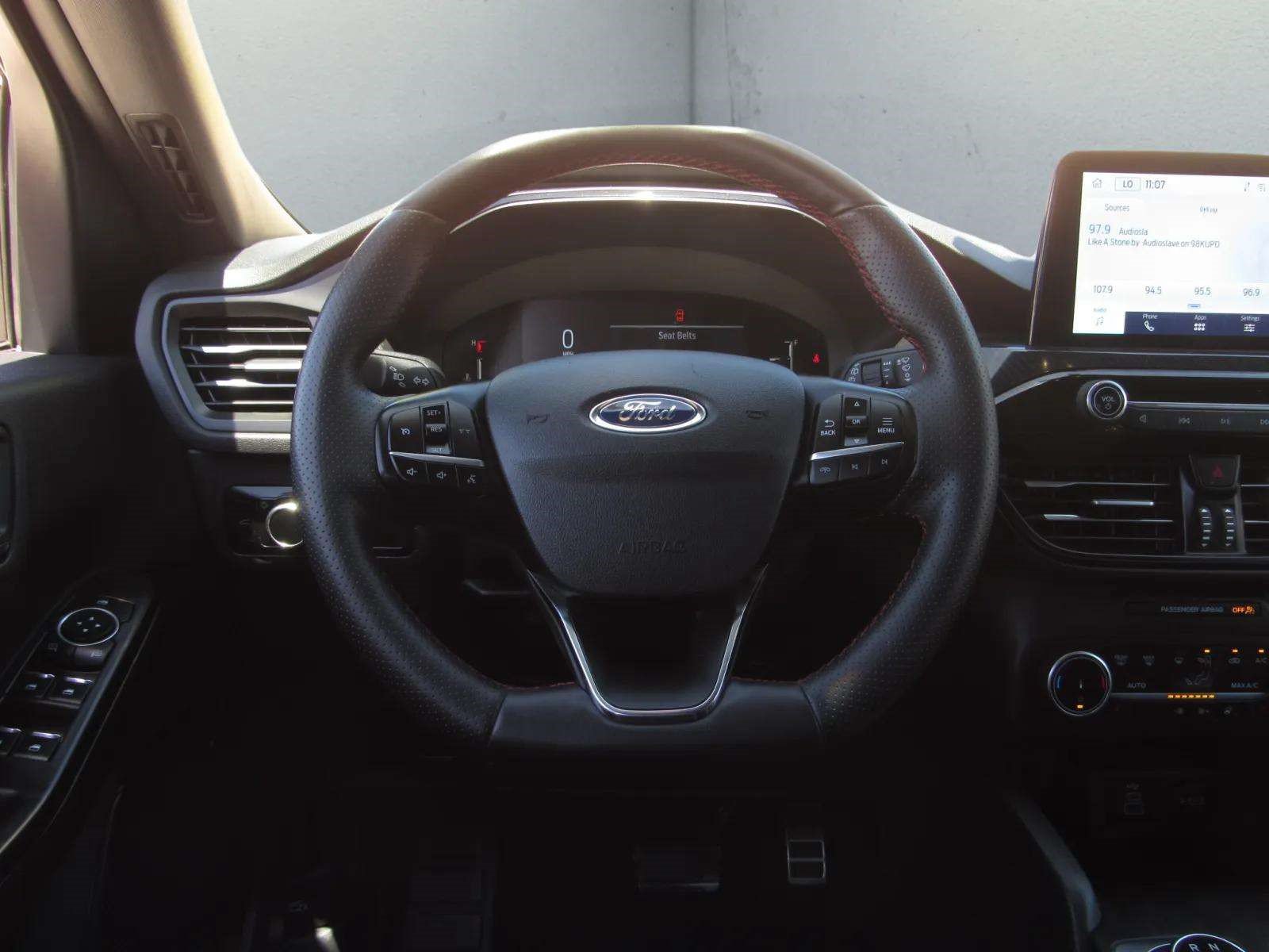Used 2024 Ford Escape ST-Line AWD/4WD image 23
