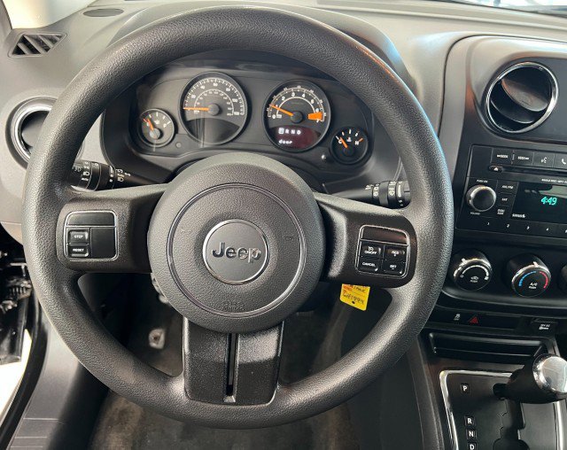 Used 2016 Jeep Patriot Sport w/ Power Value Group image 22