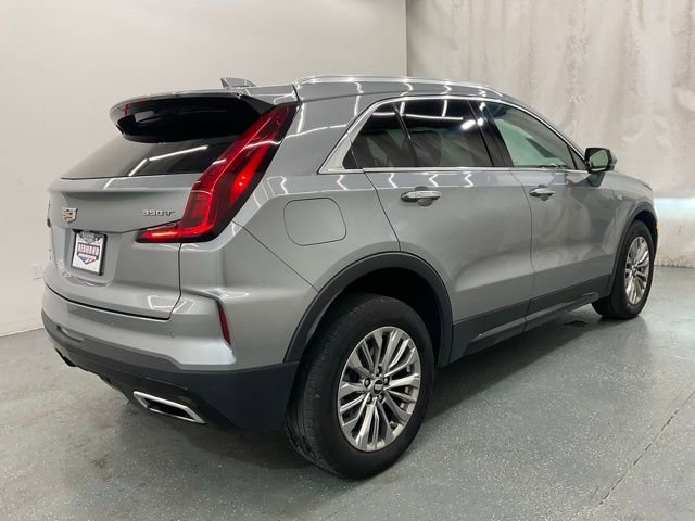 Used 2024 Cadillac XT4 Premium Luxury AWD/4WD image 7