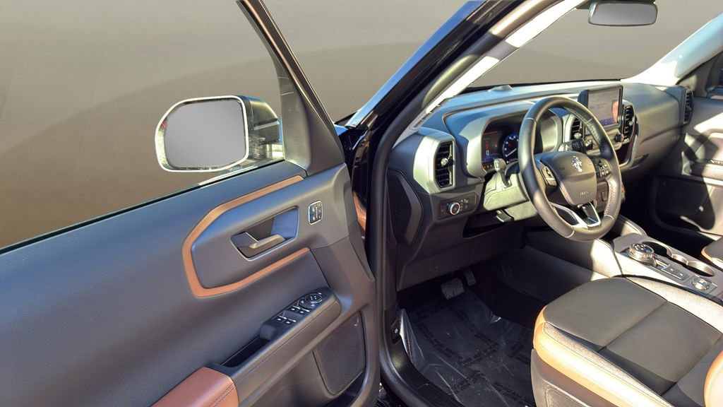 Used 2024 Ford Bronco Sport Outer Banks image 14