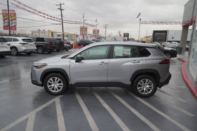 Certified 2025 Toyota Corolla Cross L image 5