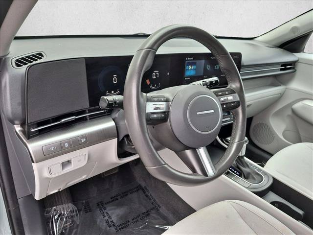 Used 2025 Hyundai Kona SEL FWD image 10