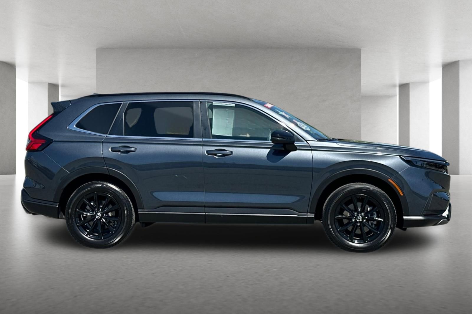 Certified 2025 Honda CR-V Sport image 3