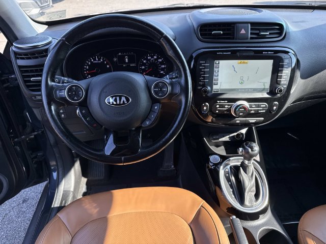 Used 2016 Kia Soul ! w/ Premium Package FWD image 18