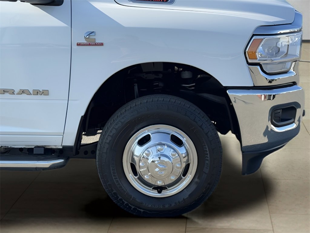 Used 2024 RAM 3500 Big Horn image 44