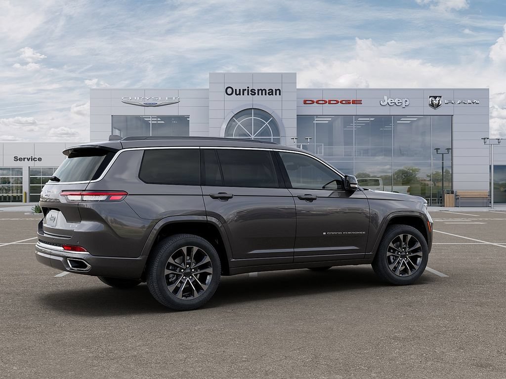 New 2025 Jeep Grand Cherokee L Overland w/ Advanced Protech Group III AWD/4WD image 4